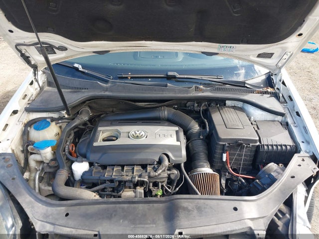 45882676 :رقم المزاد ، 3VWRJ7AJ8AM151622 vin ، 2010 Volkswagen Jetta Wolfsburg Edition مزاد بيع