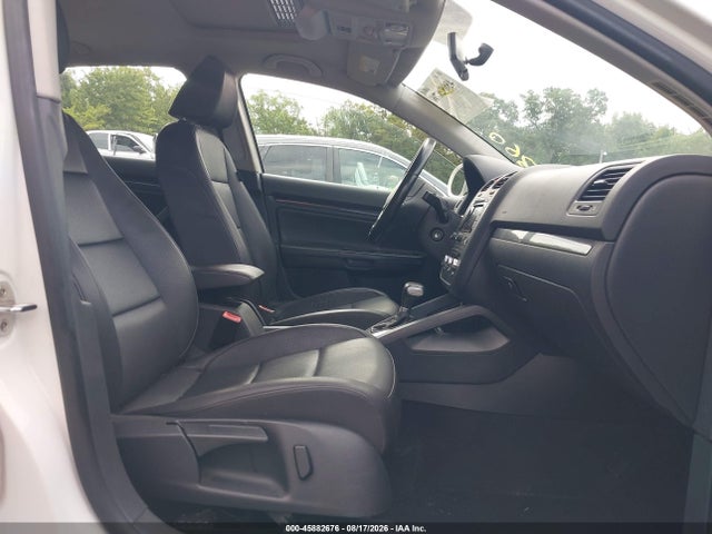 45882676 :رقم المزاد ، 3VWRJ7AJ8AM151622 vin ، 2010 Volkswagen Jetta Wolfsburg Edition مزاد بيع