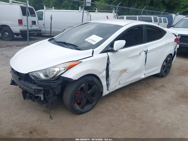 Продажа на аукционе авто 2013 Hyundai Elantra Gls, vin: 5NPDH4AE5DH344881, номер лота: 45882679
