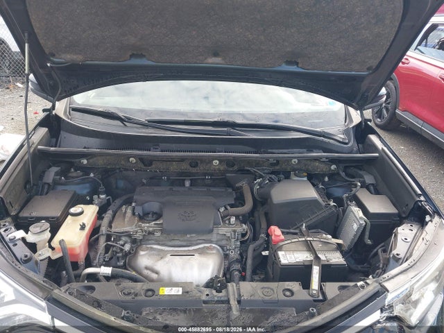 Продаж на аукціоні авто 2018 Toyota Rav4 Limited, vin: JTMDFREV3JJ742834, номер лоту: 45882695