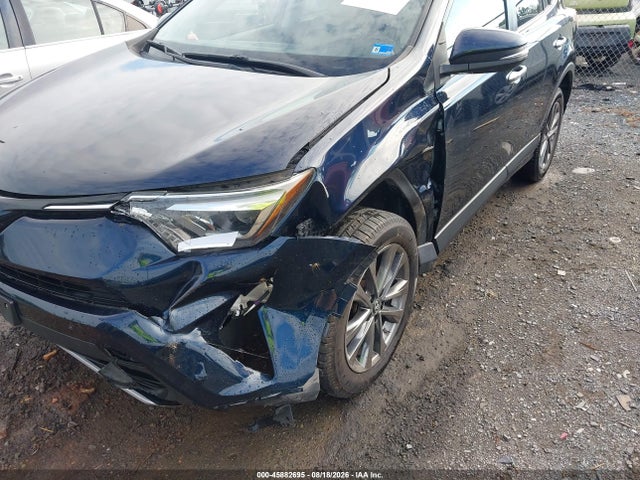 Продаж на аукціоні авто 2018 Toyota Rav4 Limited, vin: JTMDFREV3JJ742834, номер лоту: 45882695