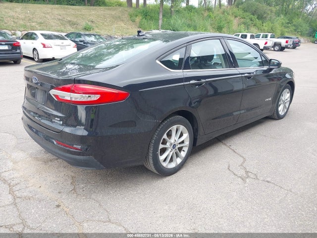 Продаж на аукціоні авто 2019 Ford Fusion Hybrid Se, vin: 3FA6P0LU8KR115748, номер лоту: 45882731