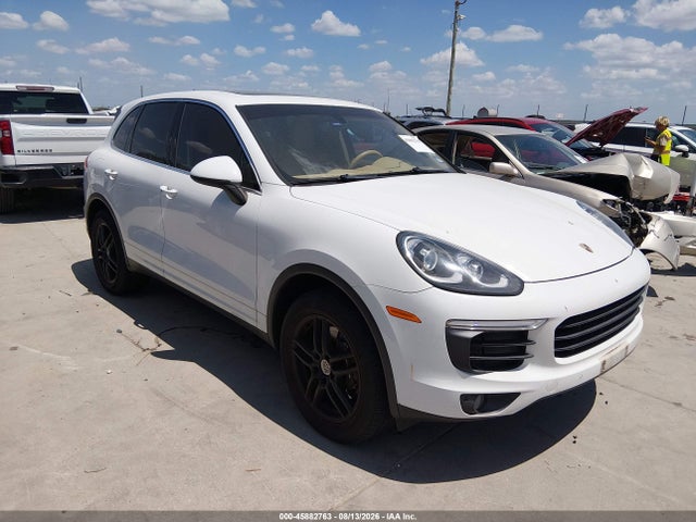45882763 :رقم المزاد ، WP1AA2A2XGLA02259 vin ، 2016 Porsche Cayenne مزاد بيع