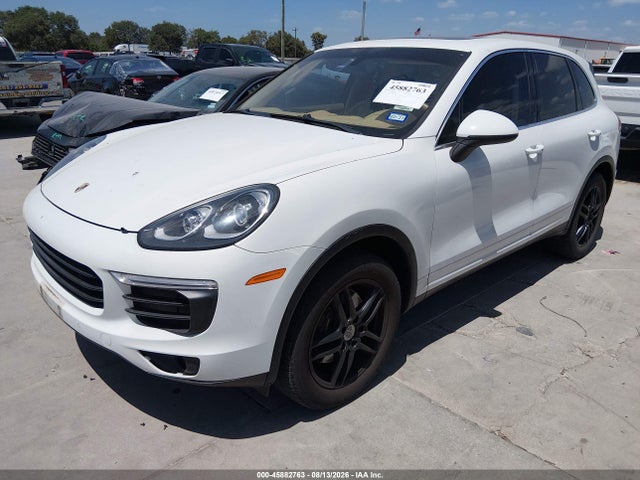 45882763 :رقم المزاد ، WP1AA2A2XGLA02259 vin ، 2016 Porsche Cayenne مزاد بيع
