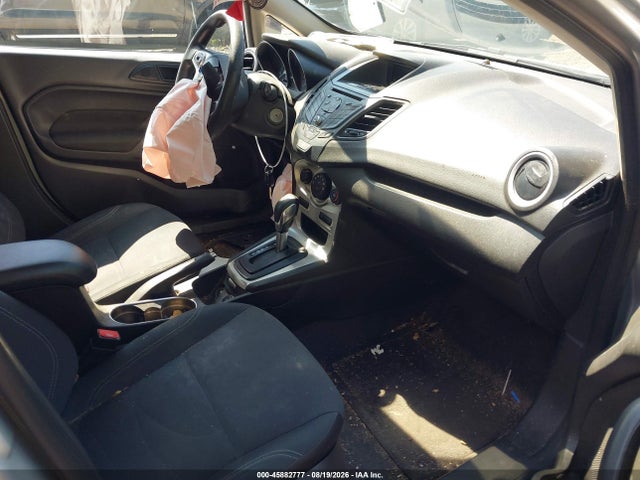 45882777 :رقم المزاد ، 3FADP4EJ2JM115659 vin ، 2018 Ford Fiesta Se مزاد بيع