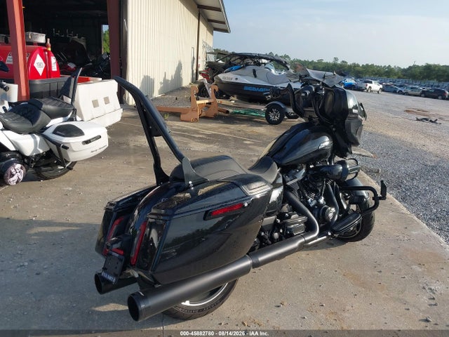 Harley-Davidson FLHX 2025 1HD1KB711SB605174 Image 4