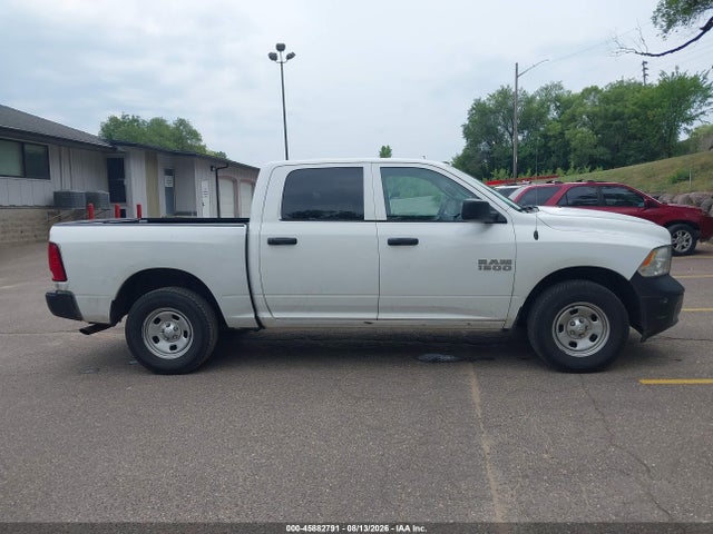 45882791 :رقم المزاد ، 1C6RR7KG4JS293110 vin ، 2018 Ram 1500 Tradesman  4x4 5'7 Box مزاد بيع