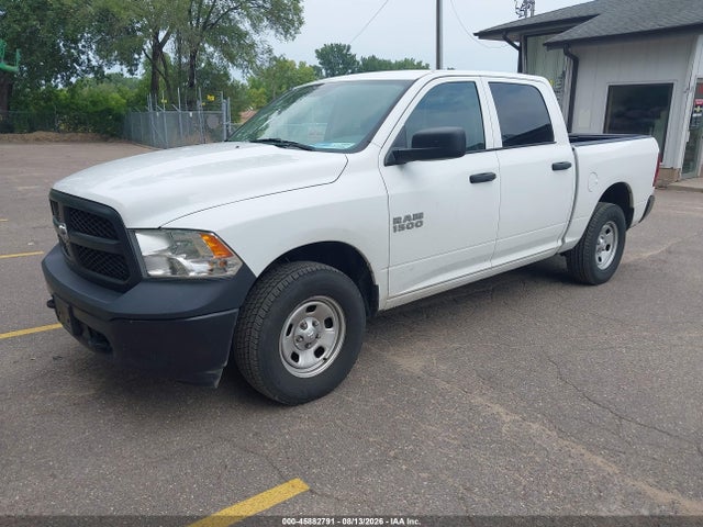 45882791 :رقم المزاد ، 1C6RR7KG4JS293110 vin ، 2018 Ram 1500 Tradesman  4x4 5'7 Box مزاد بيع