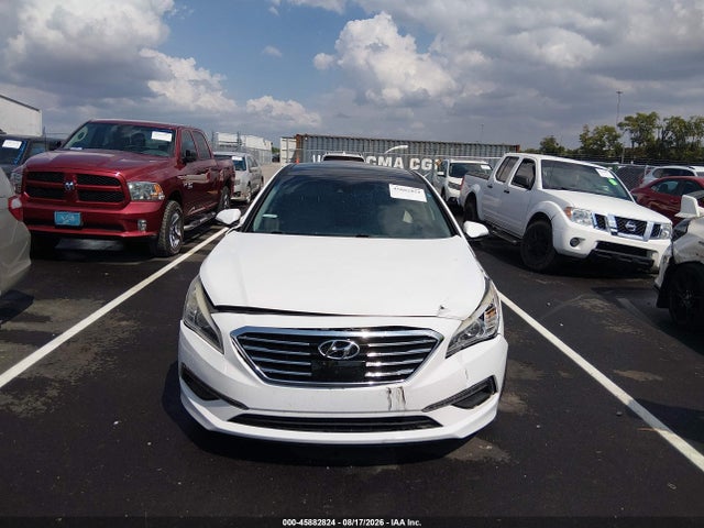 Hyundai Sonata Limited 2015 5NPE34AF3FH239268 Image 12