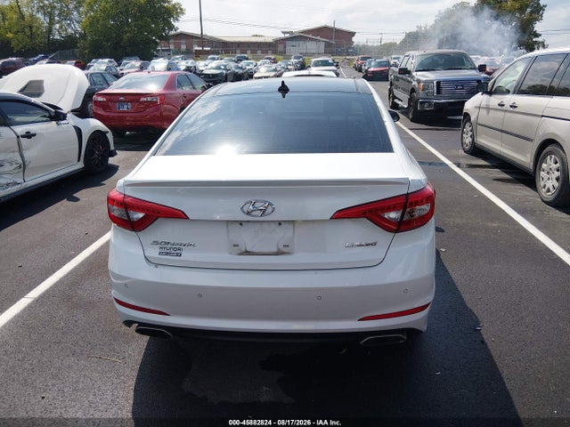 Hyundai Sonata Limited 2015 5NPE34AF3FH239268 Image 16