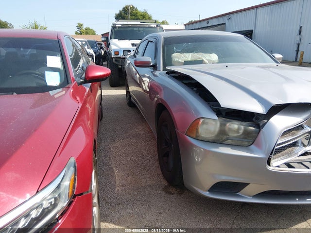 45882828 :رقم المزاد ، 2C3CDXBG7EH102701 vin ، 2014 Dodge Charger Se مزاد بيع