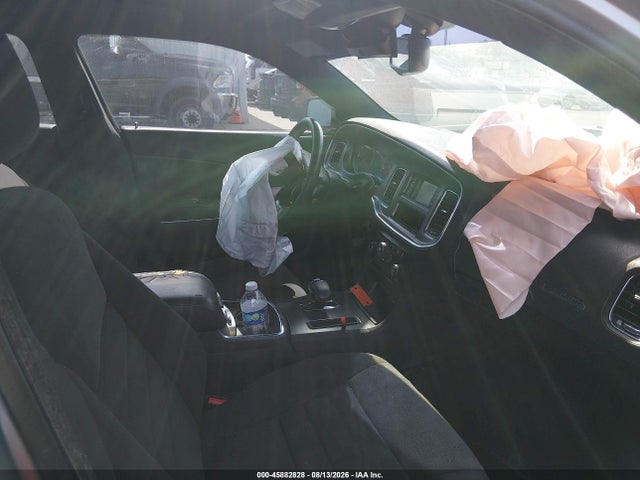 45882828 :رقم المزاد ، 2C3CDXBG7EH102701 vin ، 2014 Dodge Charger Se مزاد بيع