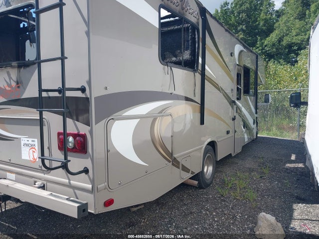 45882855 :رقم المزاد ، 1FDXE4FS7FDA17018 vin ، 2015 Ford E-450 Cutaway مزاد بيع