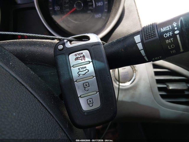 Продажа на аукционе авто 2013 Hyundai Elantra Limited (ulsan Plant), vin: KMHDH4AE1DU780855, номер лота: 45882888