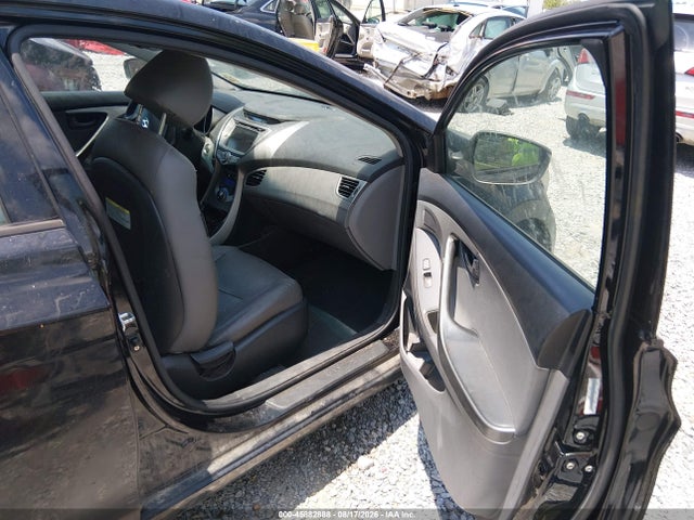 Продажа на аукционе авто 2013 Hyundai Elantra Limited (ulsan Plant), vin: KMHDH4AE1DU780855, номер лота: 45882888