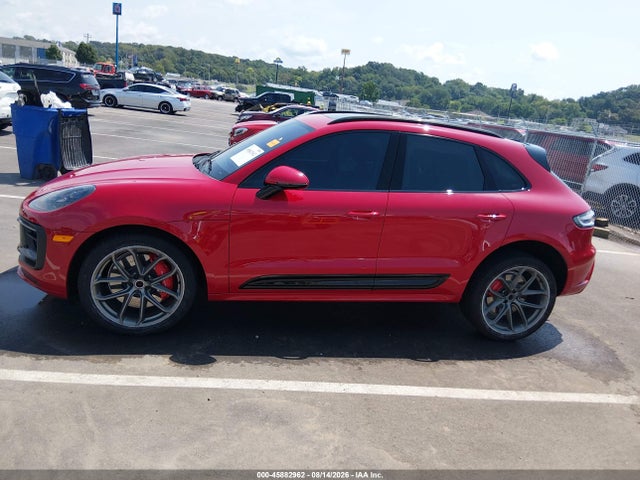 45882962 :رقم المزاد ، WP1AF2A50RLB57899 vin ، 2024 Porsche Macan Gts مزاد بيع