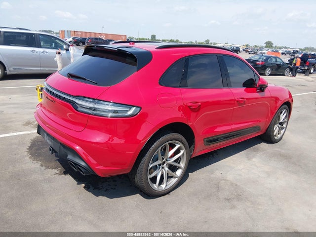 45882962 :رقم المزاد ، WP1AF2A50RLB57899 vin ، 2024 Porsche Macan Gts مزاد بيع