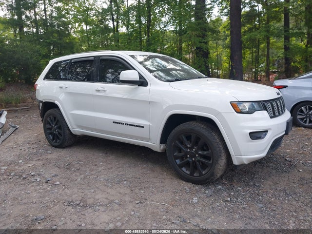Продаж на аукціоні авто 2017 Jeep Grand Cherokee Altitude, vin: 1C4RJFAG3HC881516, номер лоту: 45882963