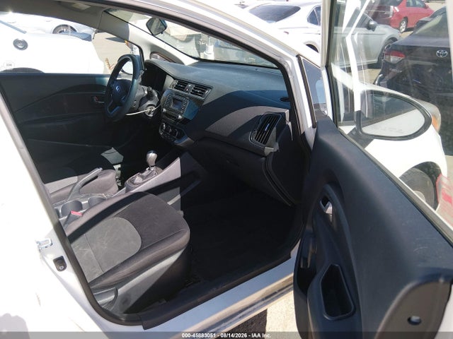 KIA RIO LX 2016 KNADM4A36G6572720 Image 5