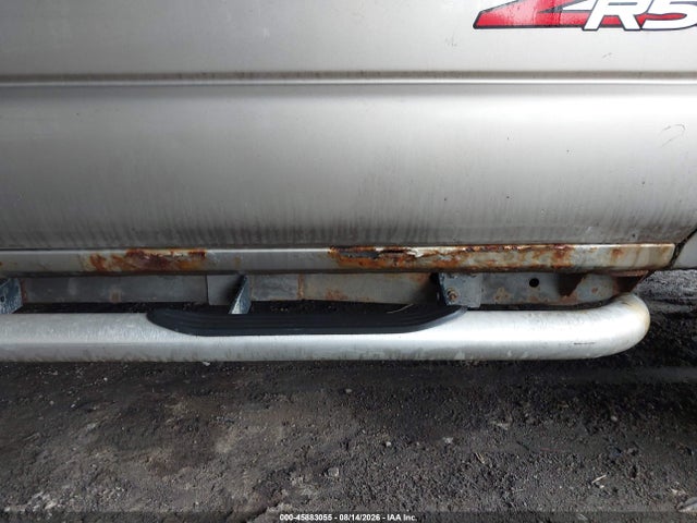 2002 Gmc Sonoma Sls მანქანა იყიდება აუქციონზე, vin: 1GTDT13W22K226904, აუქციონის ნომერი: 45883055