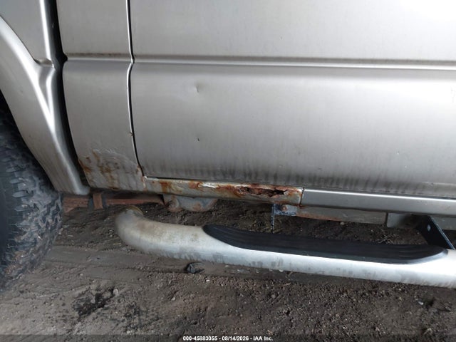 2002 Gmc Sonoma Sls მანქანა იყიდება აუქციონზე, vin: 1GTDT13W22K226904, აუქციონის ნომერი: 45883055