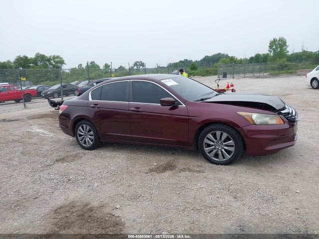 45883061 :رقم المزاد ، 1HGCP2F7XBA132173 vin ، 2011 Honda Accord 2.4 Ex مزاد بيع