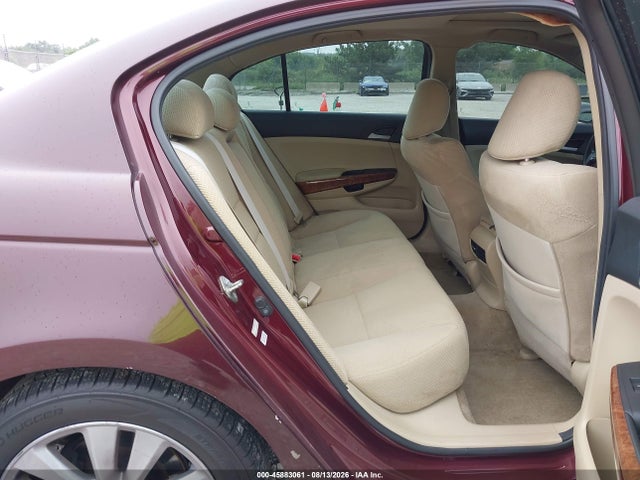 45883061 :رقم المزاد ، 1HGCP2F7XBA132173 vin ، 2011 Honda Accord 2.4 Ex مزاد بيع