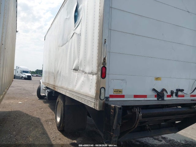 2015 Freightliner M2 106 Medium Duty მანქანა იყიდება აუქციონზე, vin: 1FVACWDT0FHGC3117, აუქციონის ნომერი: 45883140