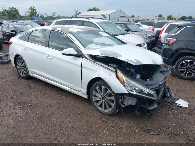 2016 Hyundai Sonata Sport მანქანა იყიდება აუქციონზე, vin: 5NPE34AFXGH326389, აუქციონის ნომერი: 45883164