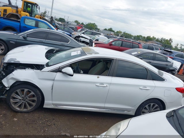2016 Hyundai Sonata Sport მანქანა იყიდება აუქციონზე, vin: 5NPE34AFXGH326389, აუქციონის ნომერი: 45883164