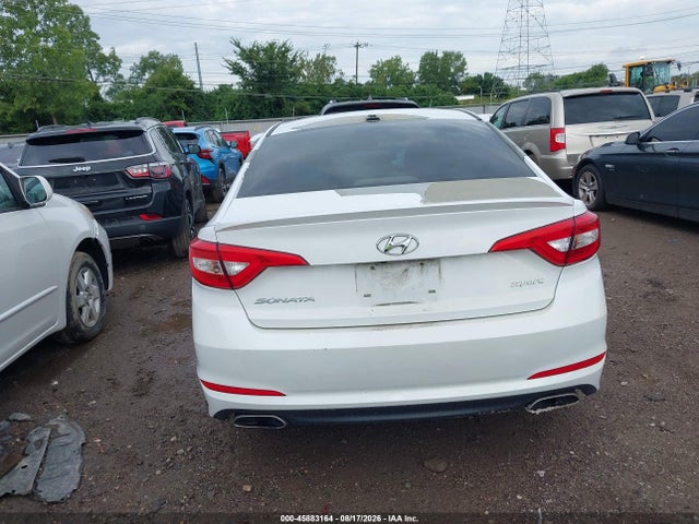 2016 Hyundai Sonata Sport მანქანა იყიდება აუქციონზე, vin: 5NPE34AFXGH326389, აუქციონის ნომერი: 45883164