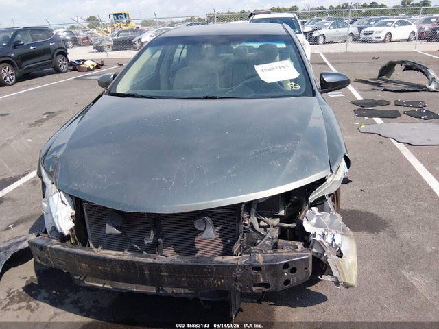 45883193 :رقم المزاد ، 4T4BF1FK2ER406160 vin ، 2014 Toyota Camry Le مزاد بيع