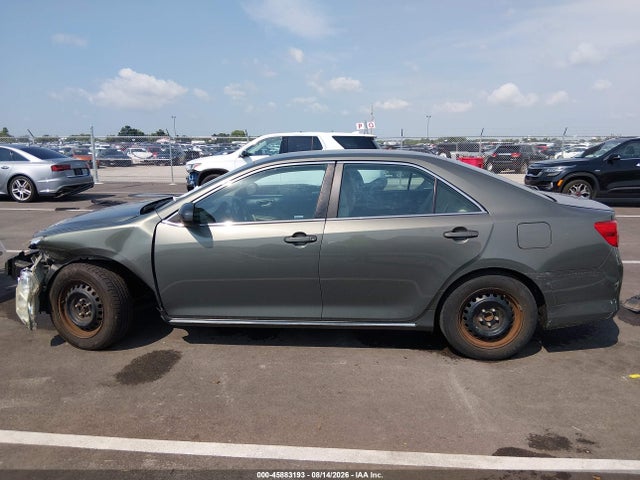 45883193 :رقم المزاد ، 4T4BF1FK2ER406160 vin ، 2014 Toyota Camry Le مزاد بيع