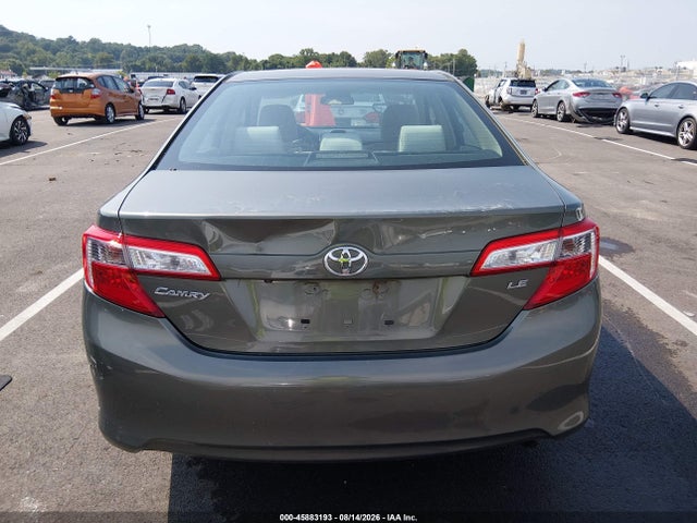 45883193 :رقم المزاد ، 4T4BF1FK2ER406160 vin ، 2014 Toyota Camry Le مزاد بيع