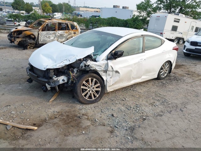 5NPDH4AE1GH729035 Hyundai ELANTRA SE