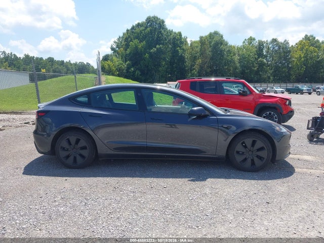 Tesla MODEL 3 2026 5YJ3E1EA7TF117201 Image 13