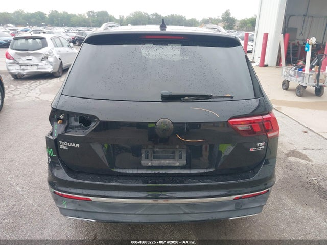 45883225 :رقم المزاد ، 3VV2B7AX7JM017479 vin ، 2018 Volkswagen Tiguan 2.0t Se/2.0t Sel مزاد بيع
