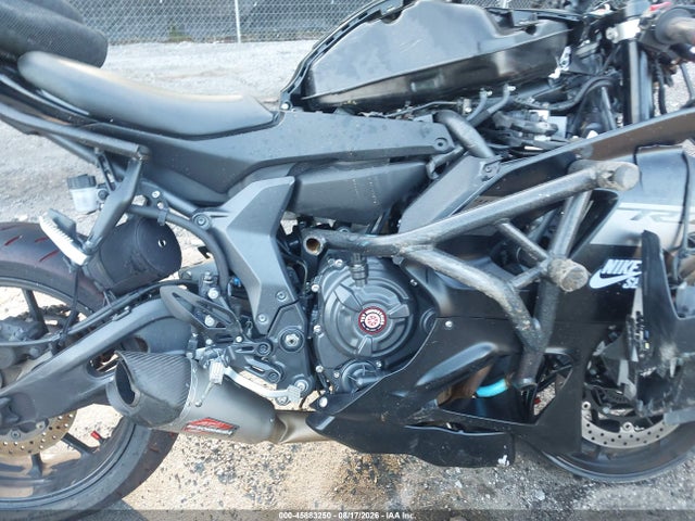 Yamaha Yzfr7 2025 JYARM38E7SA016542 Image 8
