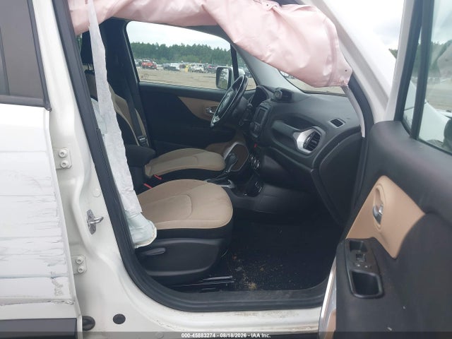 ZACCJABT2FPB37435 Jeep Renegade Latitude