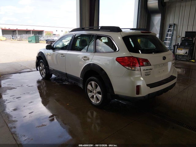 45883291 :رقم المزاد ، 4S4BRBAC8C3238728 vin ، 2012 Subaru Outback 2.5i مزاد بيع