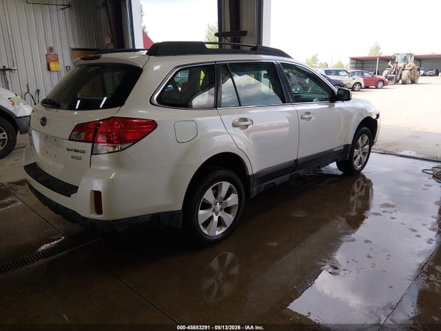 45883291 :رقم المزاد ، 4S4BRBAC8C3238728 vin ، 2012 Subaru Outback 2.5i مزاد بيع