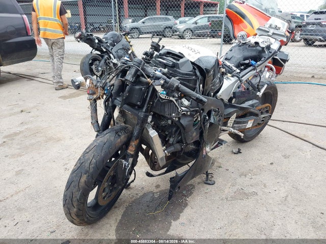 45883304 :رقم المزاد ، JH2PC400X9K201698 vin ، 2009 Honda Cbr600 Rr مزاد بيع