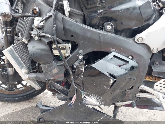 45883304 :رقم المزاد ، JH2PC400X9K201698 vin ، 2009 Honda Cbr600 Rr مزاد بيع