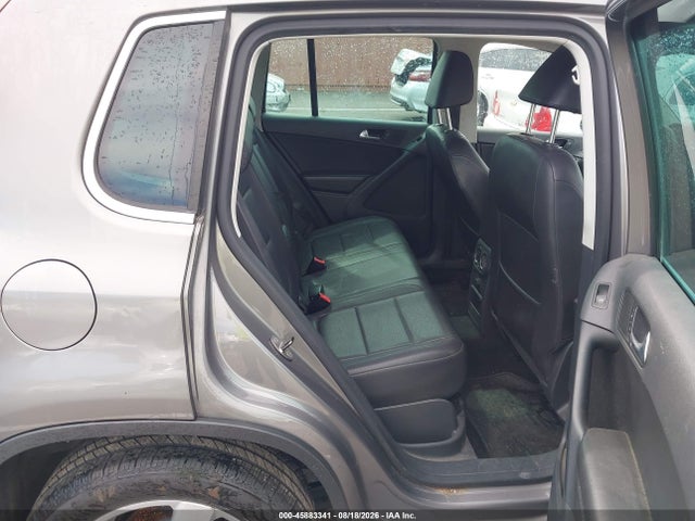 Продаж на аукціоні авто 2010 Volkswagen Tiguan Wolfsburg Edition, vin: WVGBV7AX4AW517925, номер лоту: 45883341