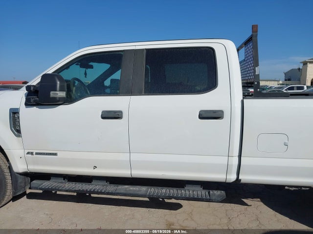 1FT8W3BT2KED84783 Ford F-350 Xl