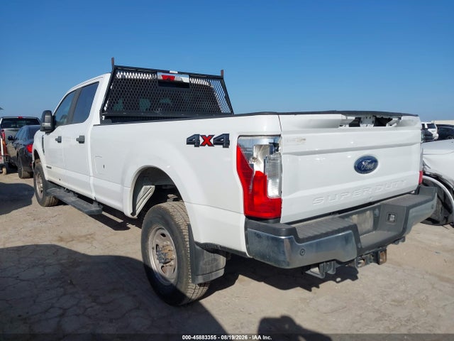 1FT8W3BT2KED84783 Ford F-350 Xl