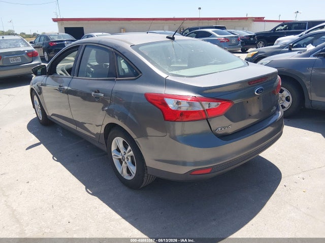 Ford FOCUS SE 2014 1FADP3F22EL460134 Image 3