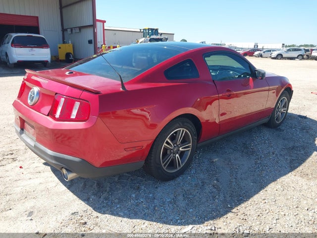 Продаж на аукціоні авто 2011 Ford Mustang V6 Premium, vin: 1ZVBP8AM3B5132614, номер лоту: 45883376