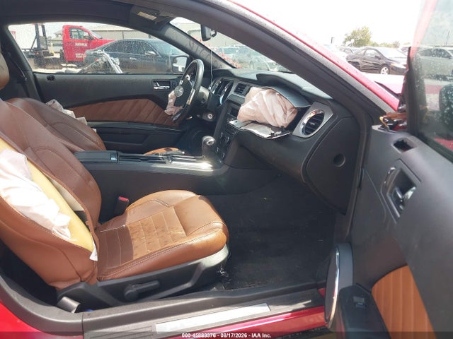 Продаж на аукціоні авто 2011 Ford Mustang V6 Premium, vin: 1ZVBP8AM3B5132614, номер лоту: 45883376