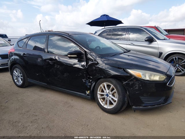 45883379 :رقم المزاد ، 1FADP3K28FL255358 vin ، 2015 Ford Focus Se مزاد بيع